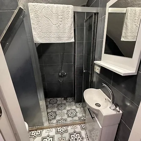 Apartament Red 8 Ga *